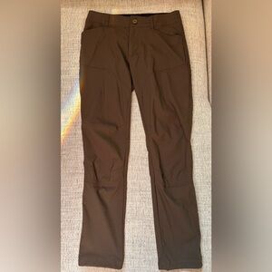 KUHL Men’s Slax Pant
Dark Brown
NWOT
Size 30 X 32